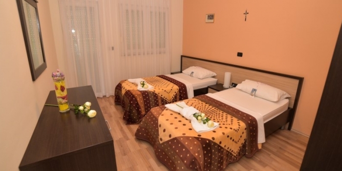 Two Hearts Hotel