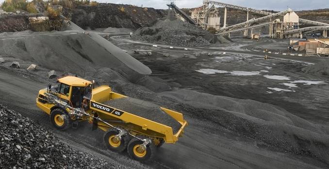 Conheça o caminhão articulado da VOLVO CE