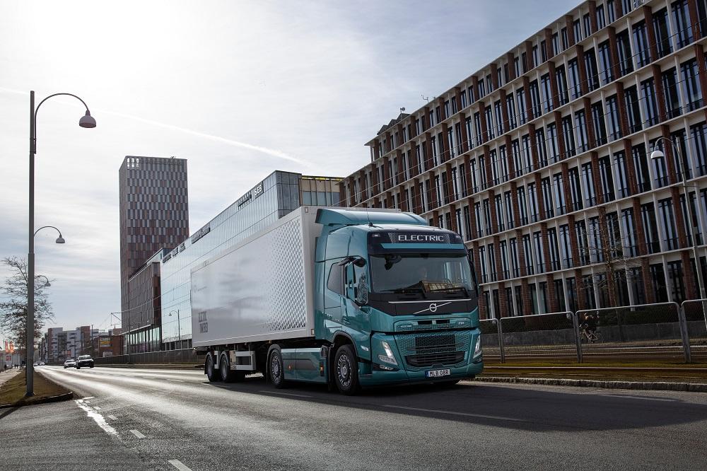 Volvo introduz aço livre de fósseis na produção de caminhões na Europa