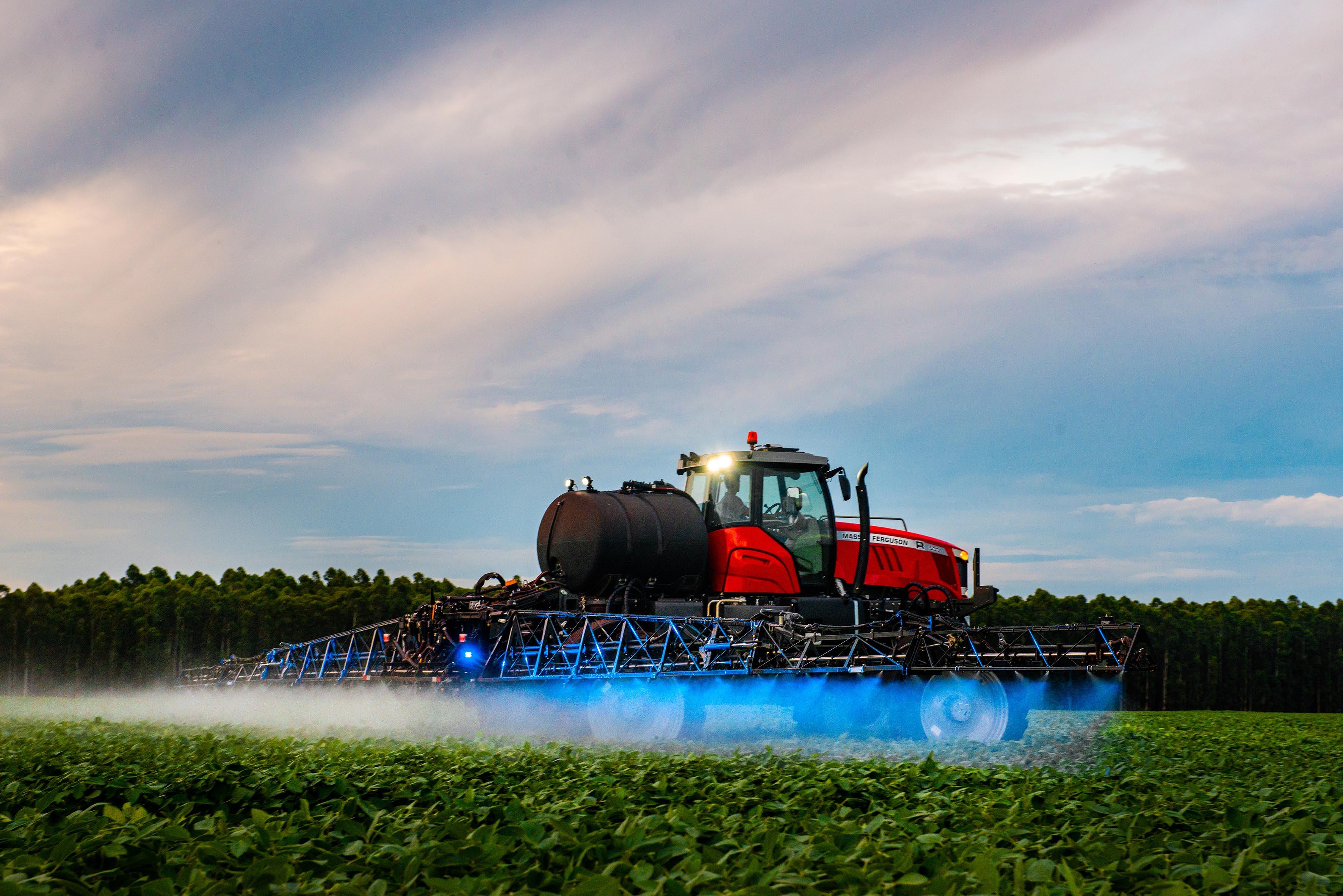 Novo pulverizador da Massey Ferguson garante aplicação mais econômica e sustentável