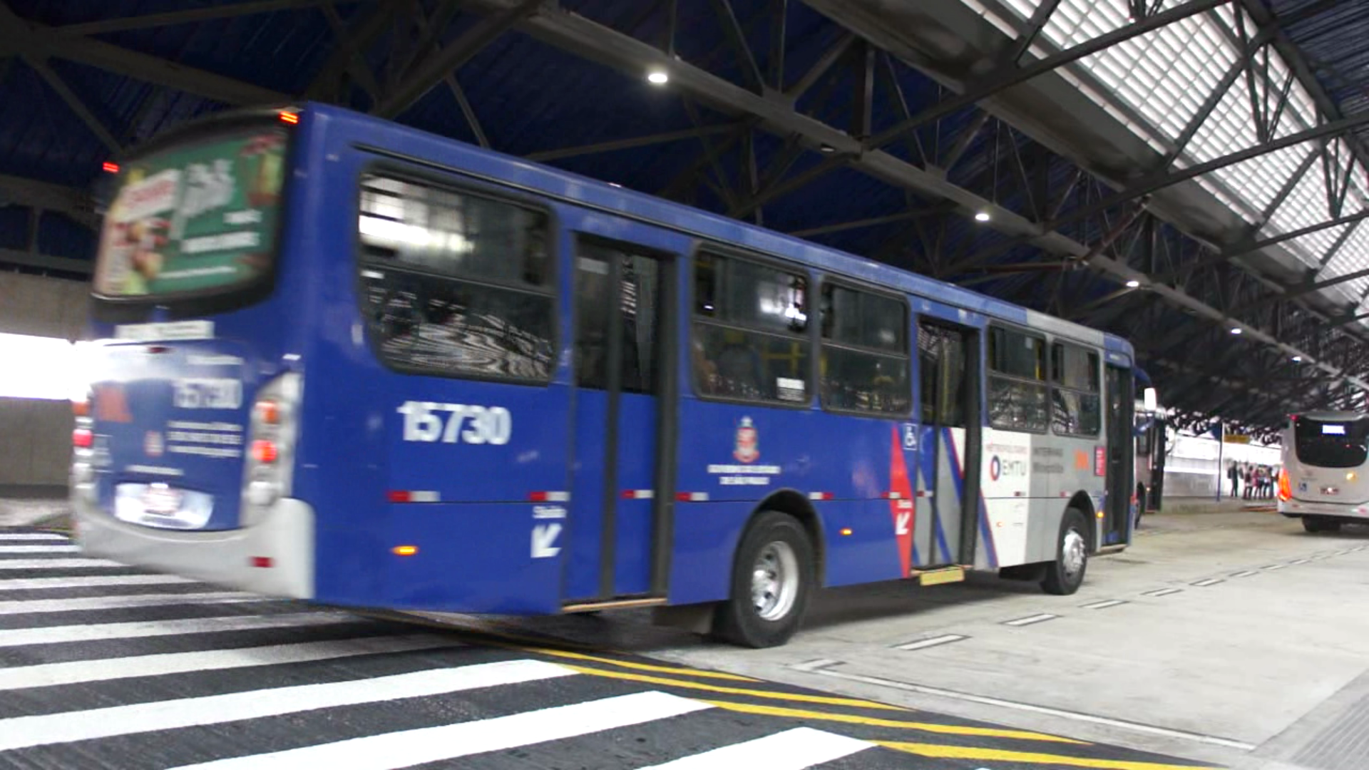 Como vai funcionar a gratuidade nos transportes para idosos de 60 a 65 anos