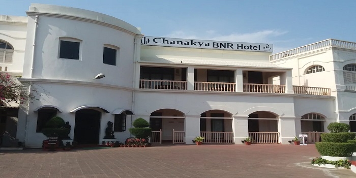 THE CHANAKYA BNR,PURI