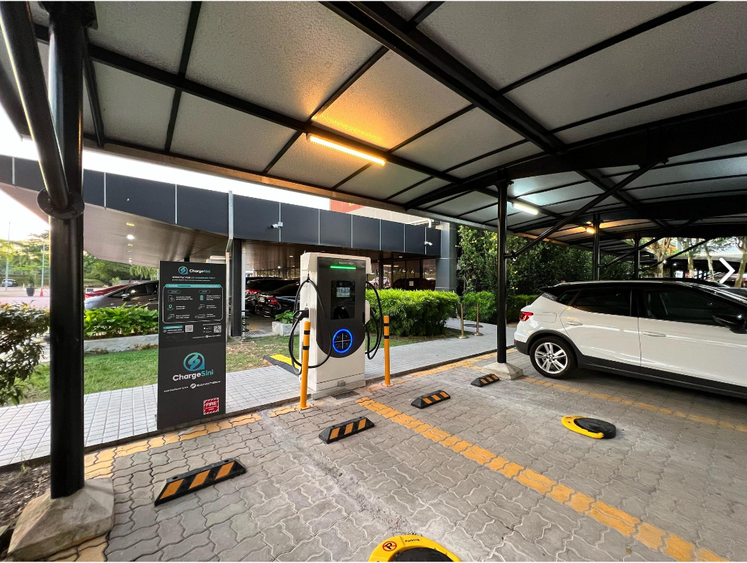 ChargeSini Station Restaurant Pekin Sutera (80 kW DC)