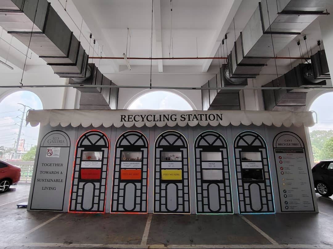 Eco Galleria Recycle Station