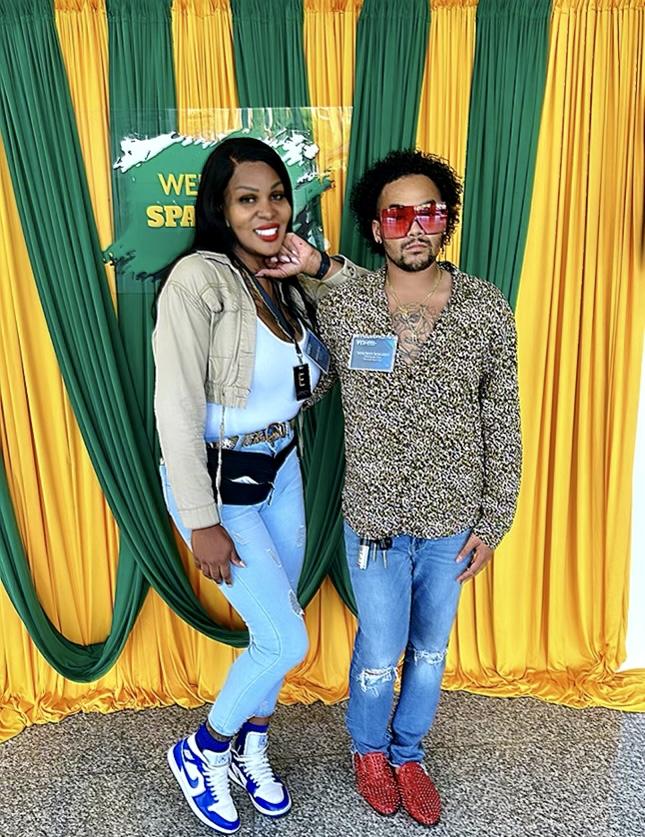 43973CA9-921D-414D-8435-E3D2C5A4C6E6