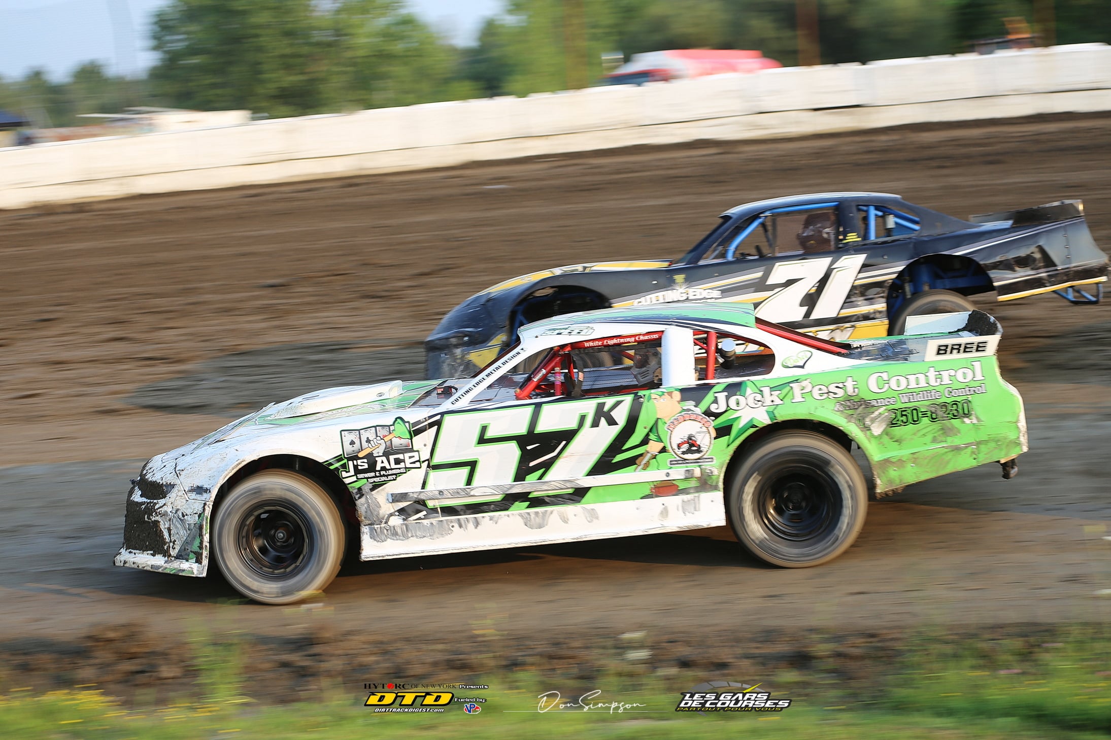 281b01cf-81b5-42b9-a039-5033e042c53e-1