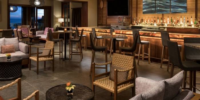 Alaloa Lounge